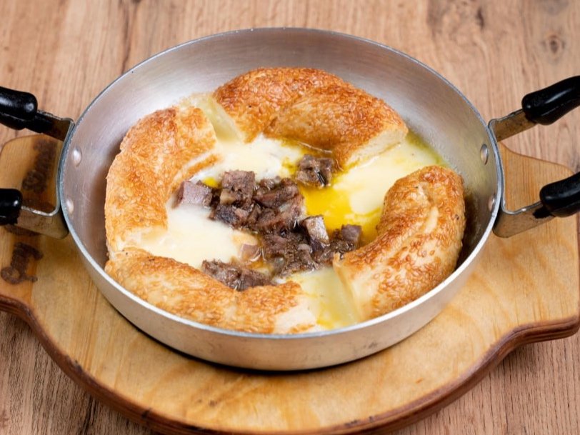 Simit Omlet Kavurmalı / Симит омлет с мясом