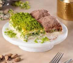 Sütlü Soğuk Baklava / Холодная пахлава с молоком